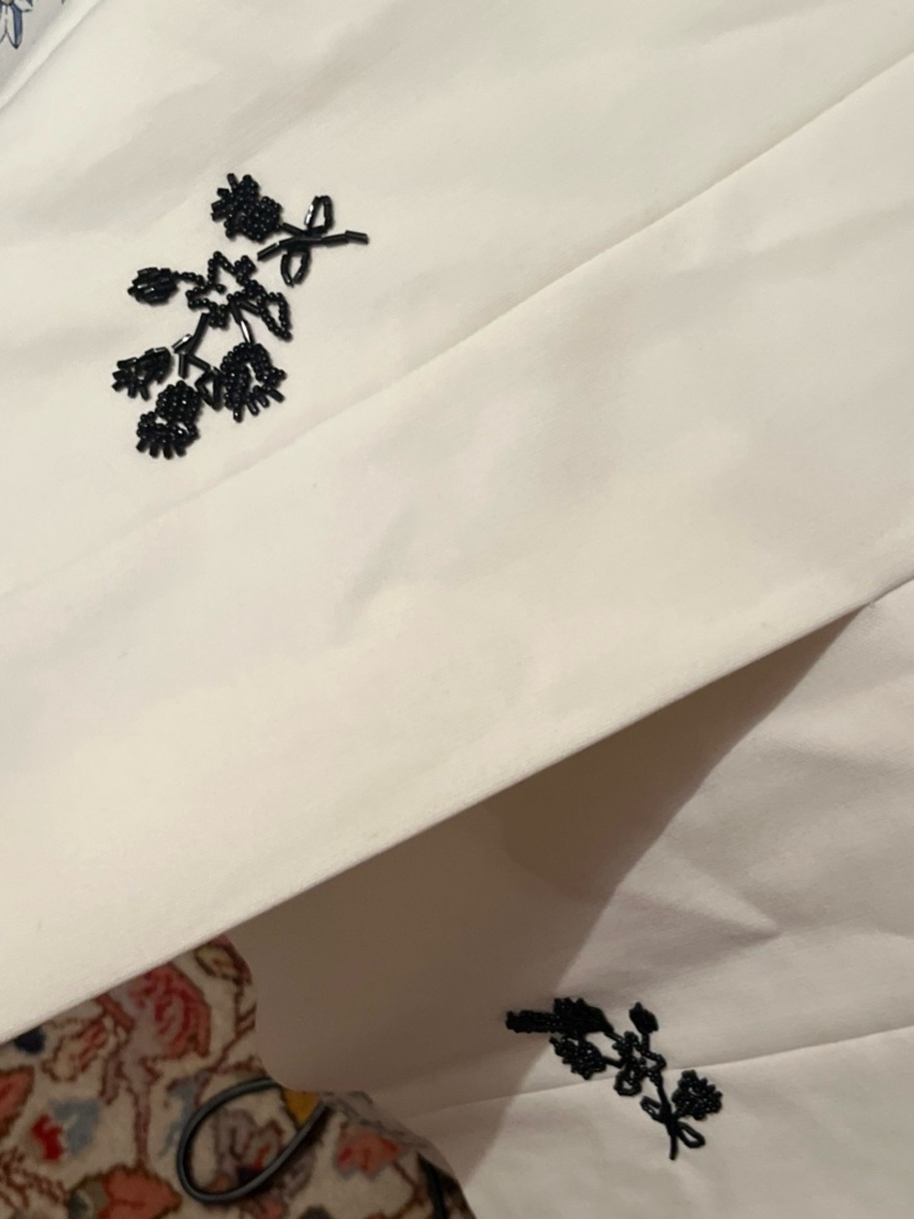 cinq a sept Cream Long-Sleeve Fitted Dress with Black Floral Appliqué sheer 4 - Picture 5 of 9